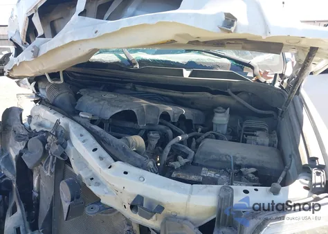 2020 Toyota Tundra 1794 Edition из США, поврежденный, VIN 5TFAY5F18LX903888